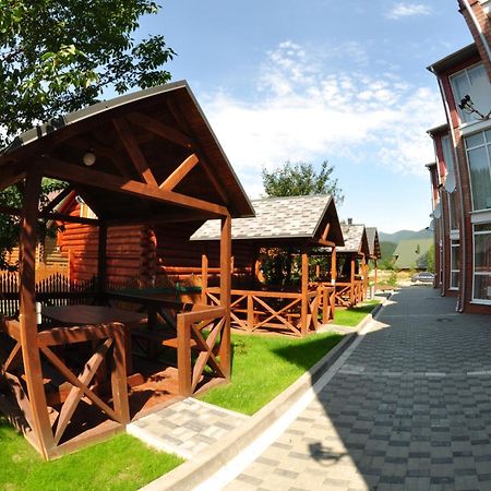 Villa Nova Tatariv Exterior photo
